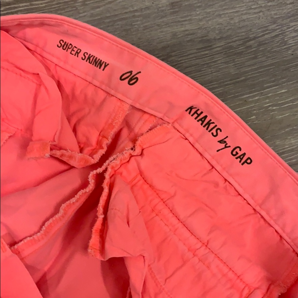 💐 Neon hot pink GAP khakis trousers - Picture 4 of 5